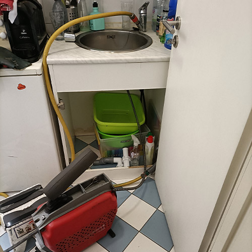mosogató duguláselhárítás, Fábián István, duguláselhárítás, Budapest, Pest vármegye, mosogató duguláselhárítás Budapest, mosogató duguláselhárítás Pest megye, mosogató duguláselhárítás Pest vármegye, konyhai mosogató duguláselhárítás